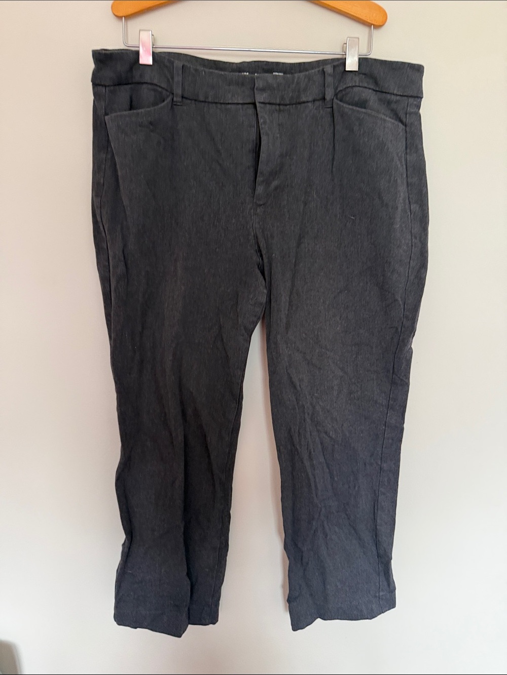 Women’s Geey Straight-Leg Jeans
